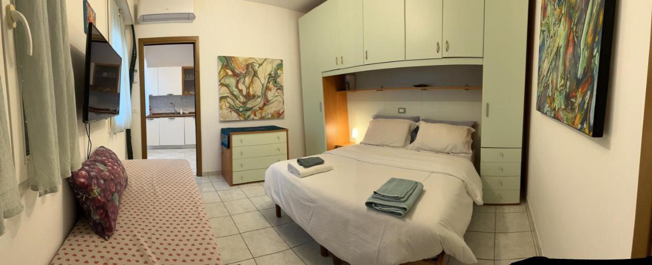 Appart 21 Artistic Beach Apartment Lignano Sabbiadoro Zewnętrze zdjęcie
